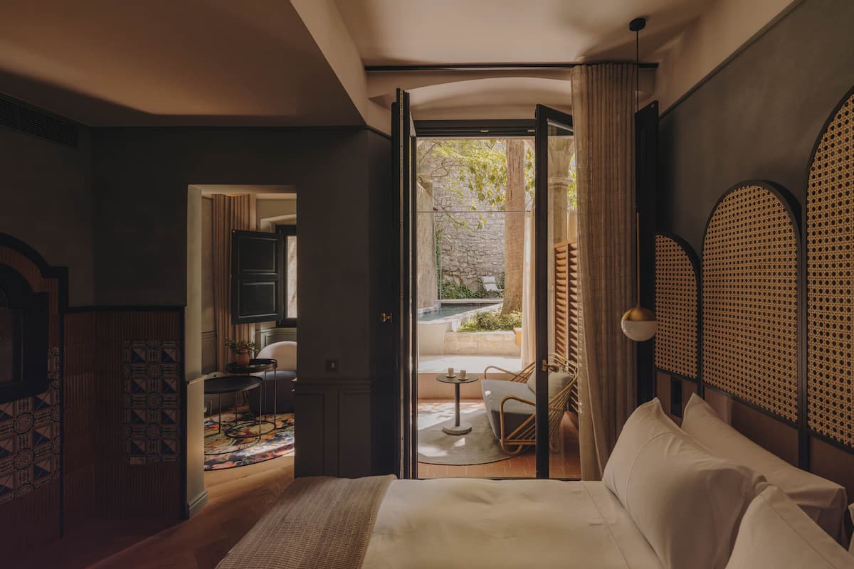 Palau Terrace | Cadar kapas Mesir, peralatan tempat tidur premium, gebar bulu kapas