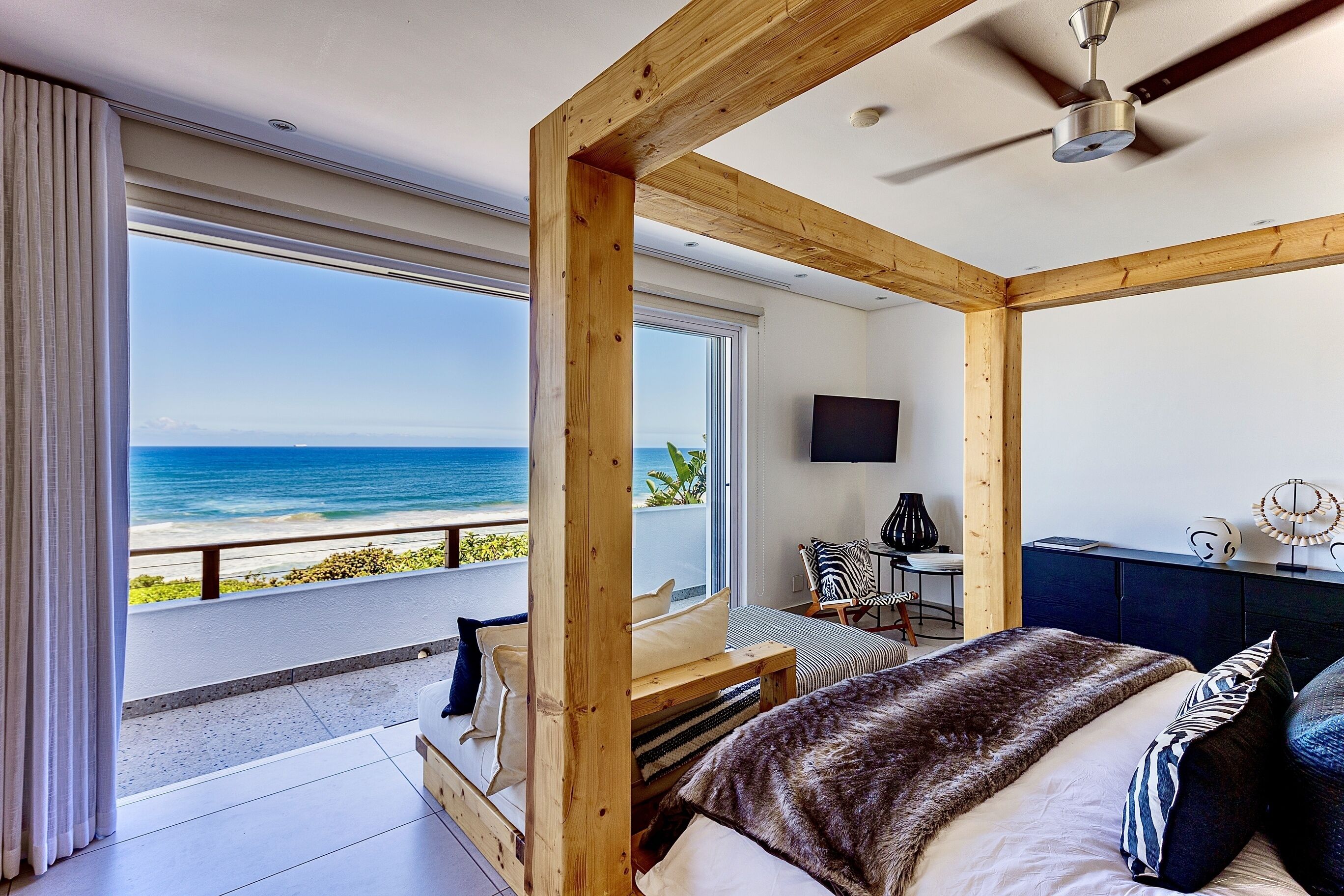 5 bedrooms, in-room safe, iron/ironing board, travel cot