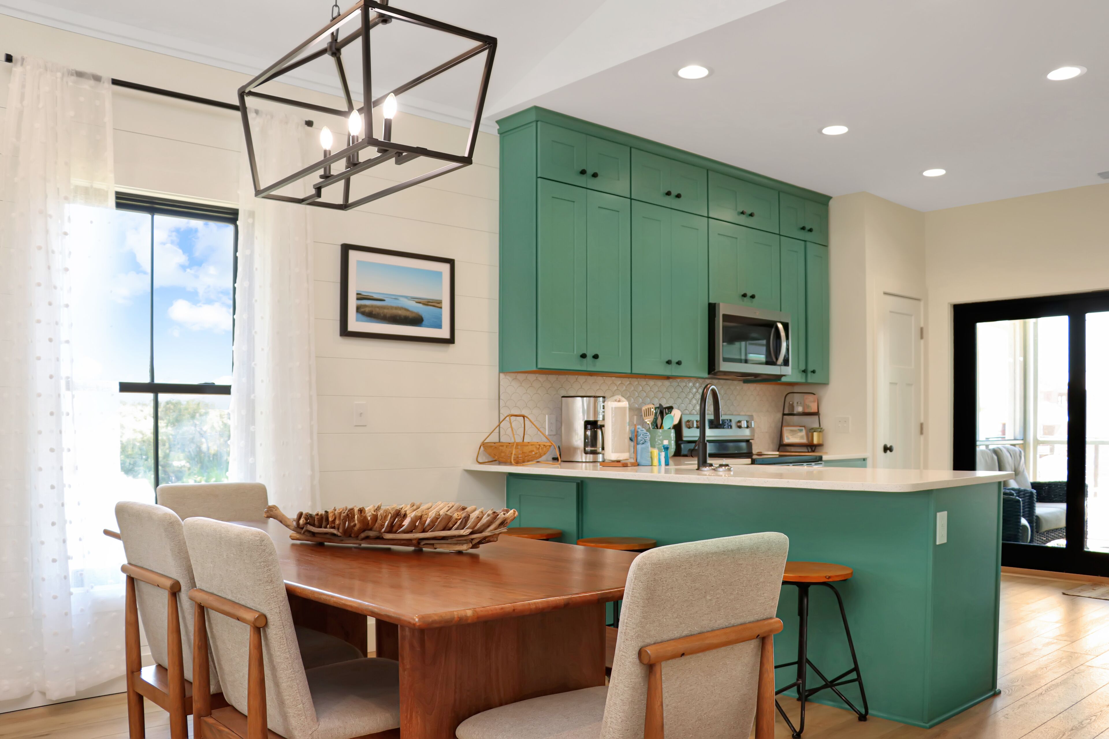 Gulf View, Artistically Designed, Screened Porch ~ Emerald Palms 3