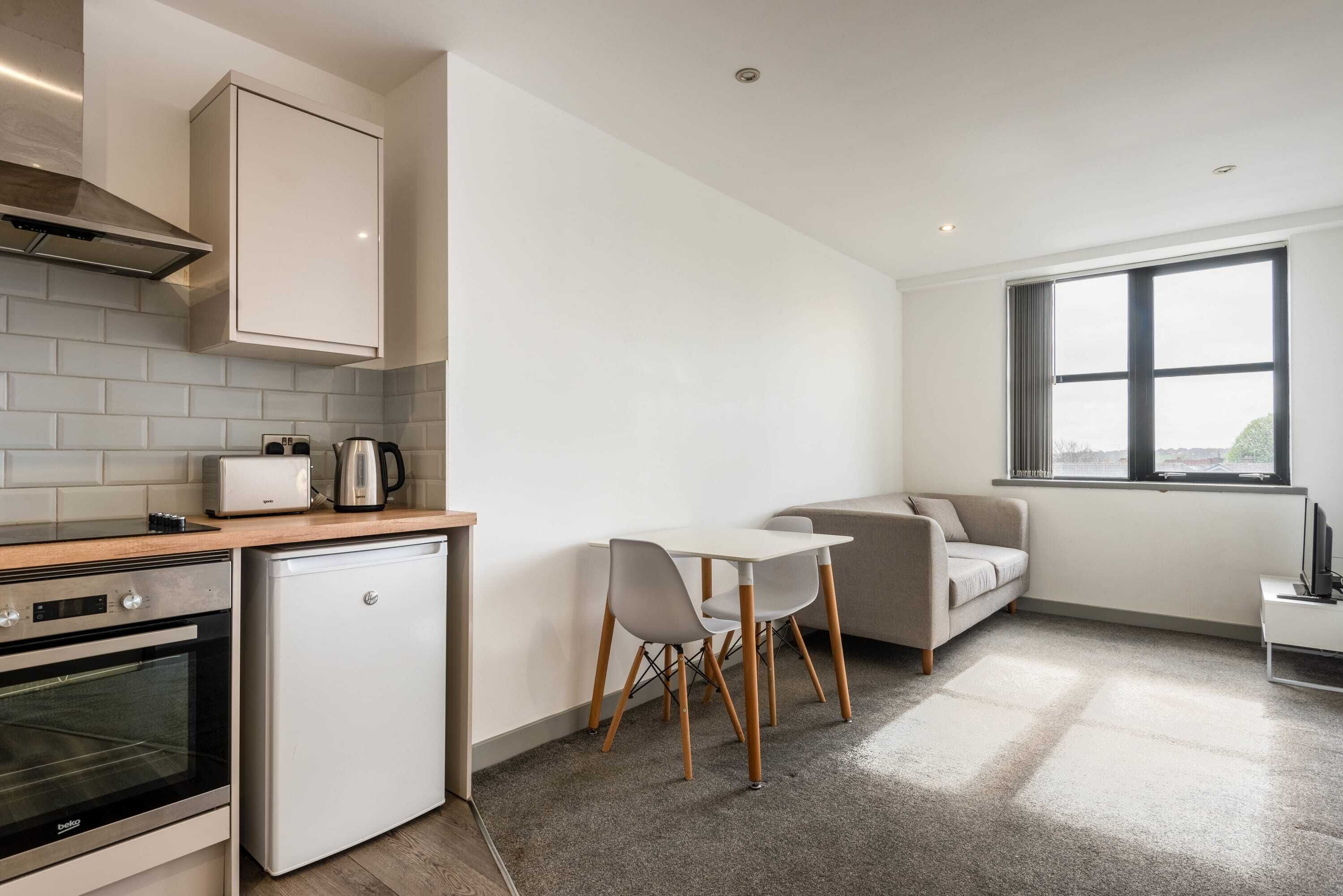 Contemporary 1 Bedroom Apartment in Barnsley