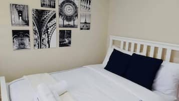 1 bedroom, WiFi, bed sheets