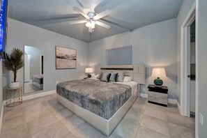 8 makuuhuonetta, silitysrauta/-lauta, vauvan matkasänky, Wi-Fi