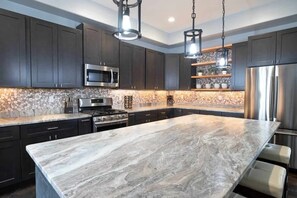 Private kitchen - Eagle View #f8 4 Bedroom Townhouse (Hurricane)