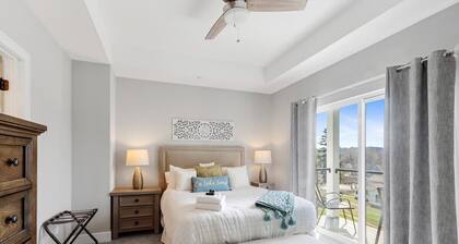 Abandon View Escape in Fontana |New Townhome|Balconies |Stone Gas Fireplace |Walk to Beach