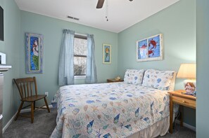 3 chambres, fer et planche à repasser, Wi-Fi, draps fournis
