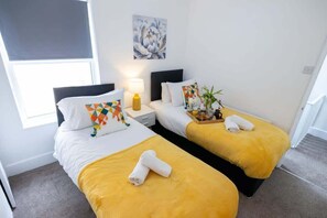 2 chambres, bureau, fer et planche à repasser, Wi-Fi