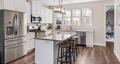 The Hudson #f2 4 Bedroom Townhouse