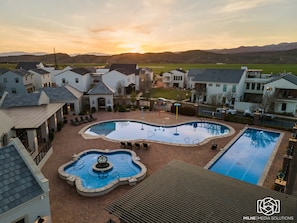 Pool - The Hudson #f2 4 Bedroom Townhouse (Hurricane)