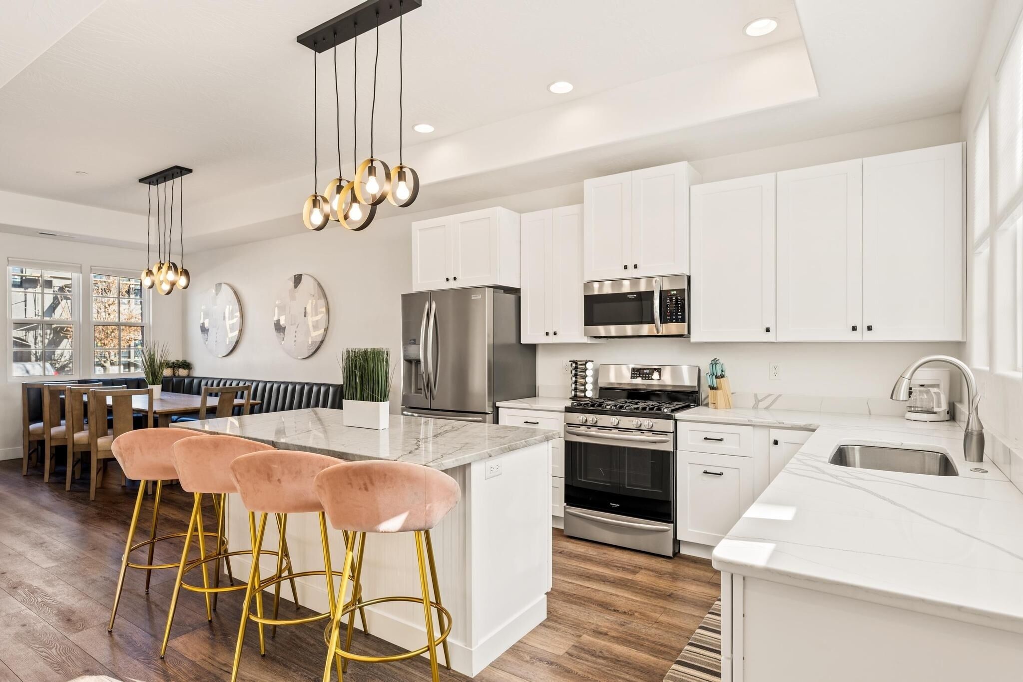 Zion's Haven #f4 4 Bedroom Townhouse