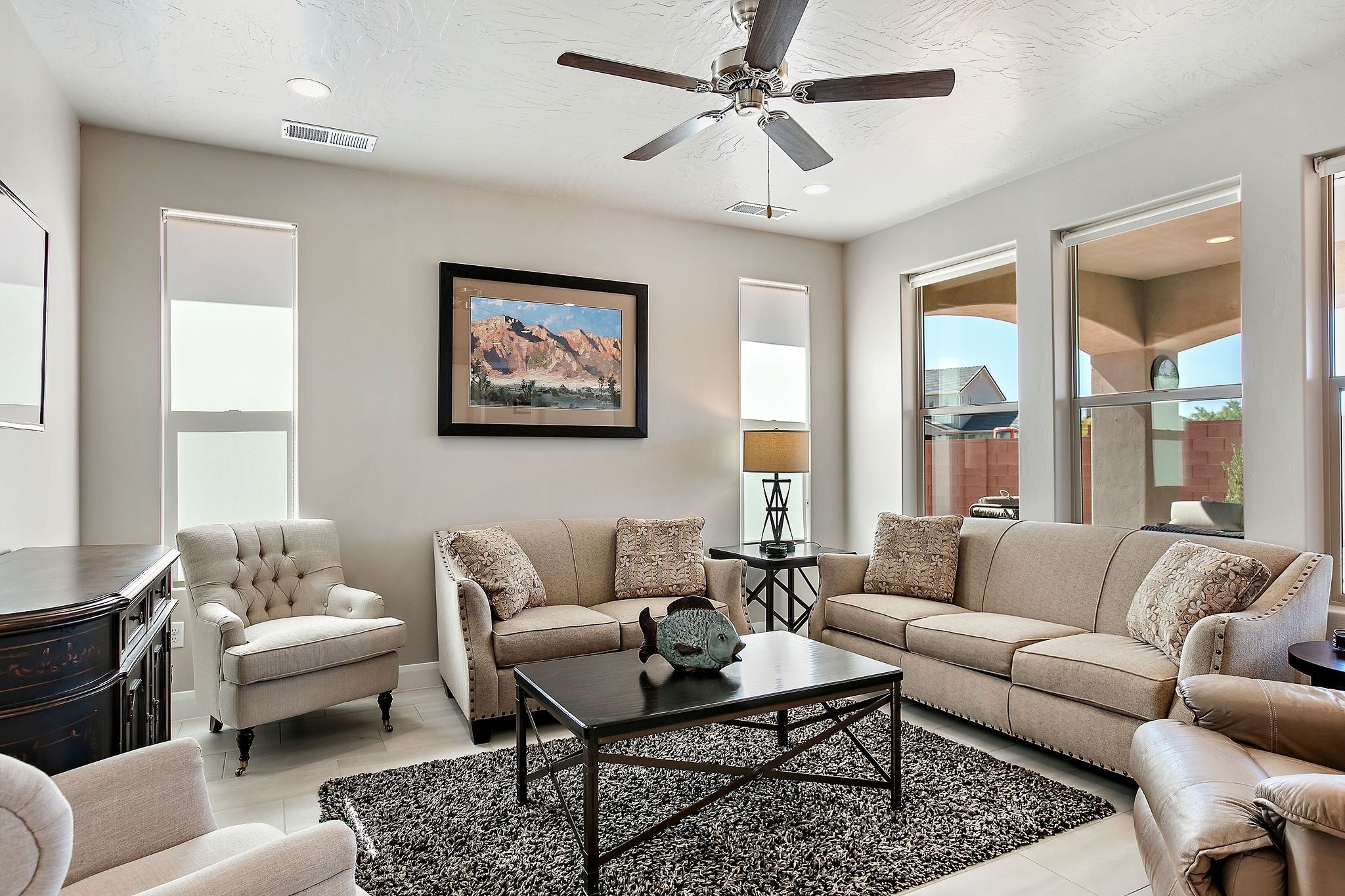 Living area | Smart TV, streaming services