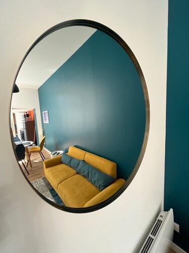 Complete building sleeps 8-12