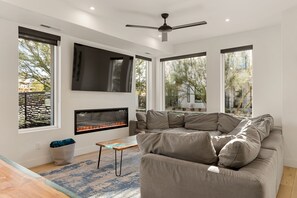 Oppholdsområde | Smart-TV og strømmetjenester