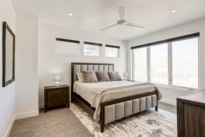 Maison, 5 chambres | 5 chambres, bureau, espace de travail pour ordinateurs portables