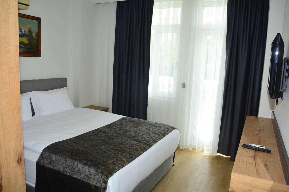 Ropa de cama de alta calidad, wifi gratis y ropa de cama