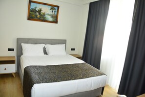 Ropa de cama de alta calidad, wifi gratis y ropa de cama