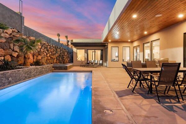 Casa, 6 habitaciones | Alberca