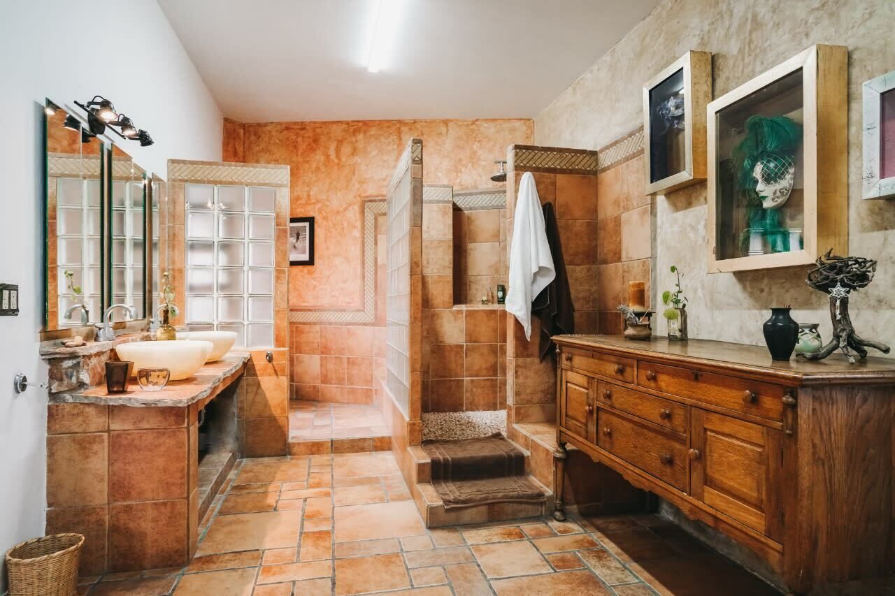 Spectacular Italian Tuscan Style House