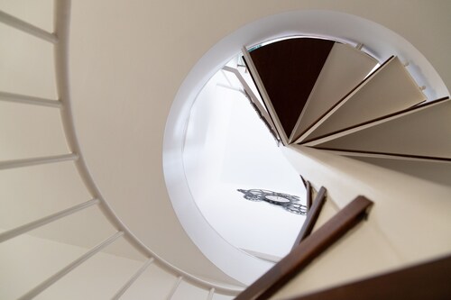 Figueres Center A 4-minute walk from the Dalí Museum! Spirals Stairs Duplex terrace