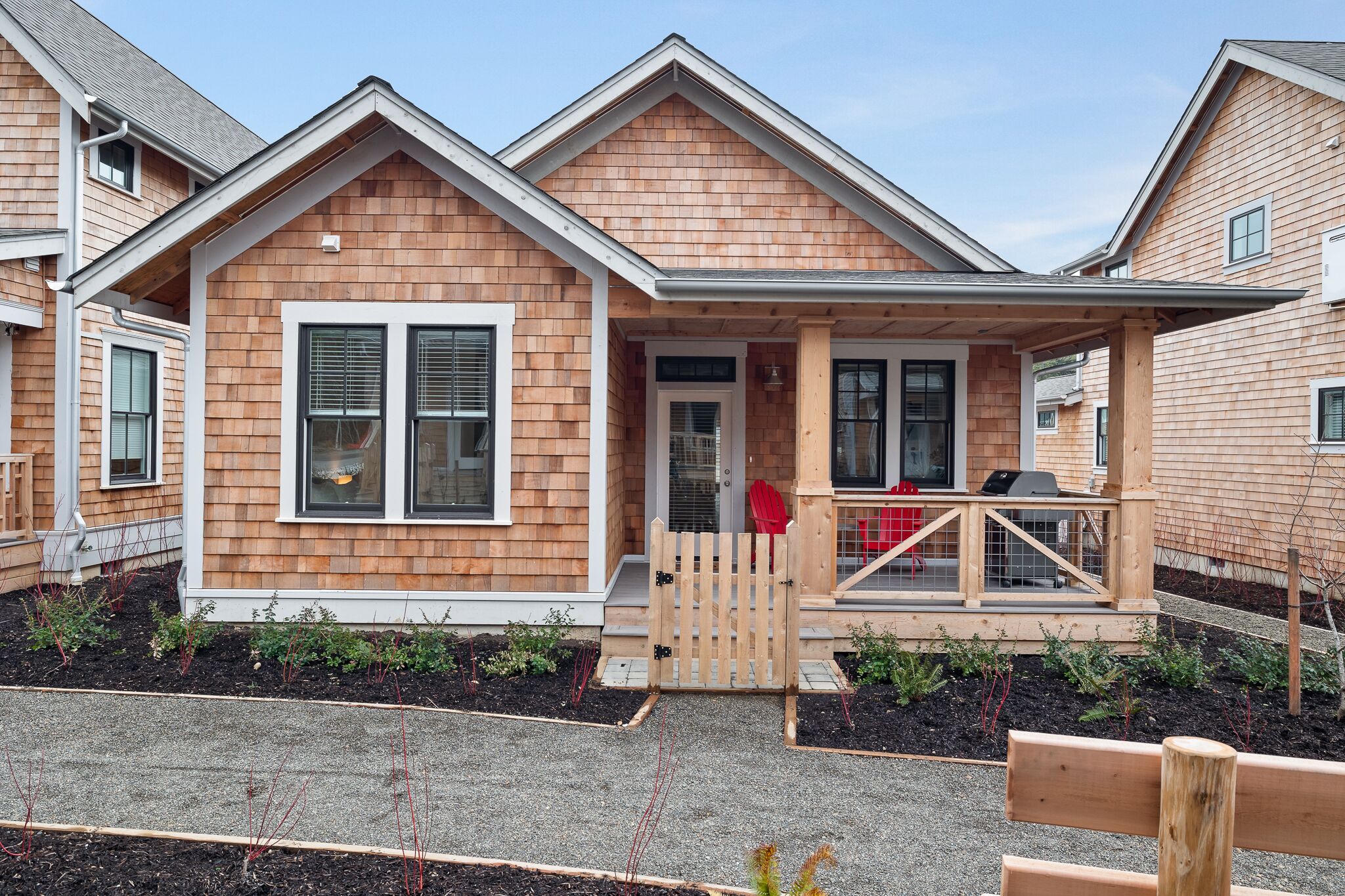 Seabrook's Salt and Vine Cottage, a dog-friendly rambler