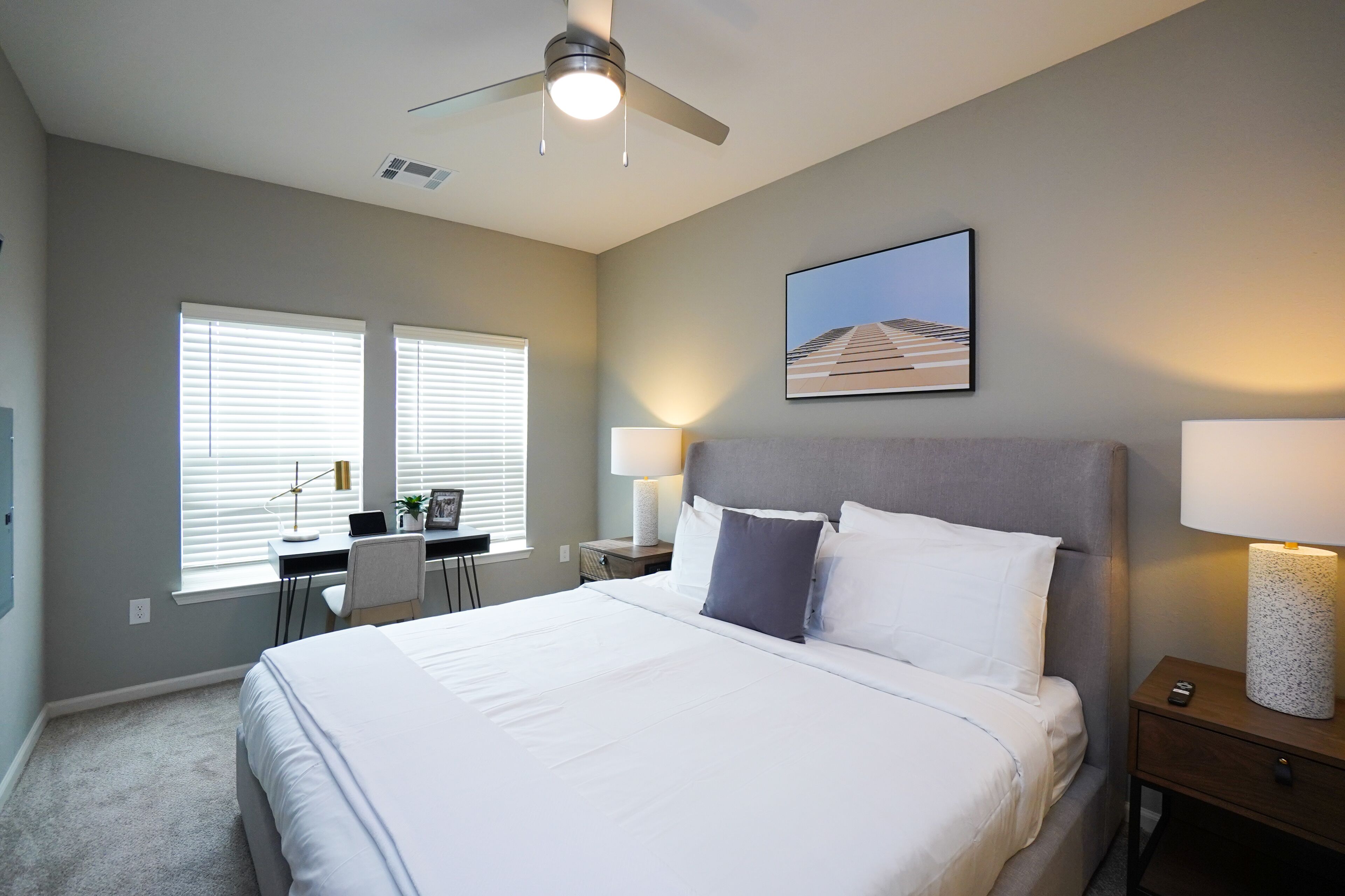 Barsala - Spacious 2BD w/ Fitness room, Yoga, Pool