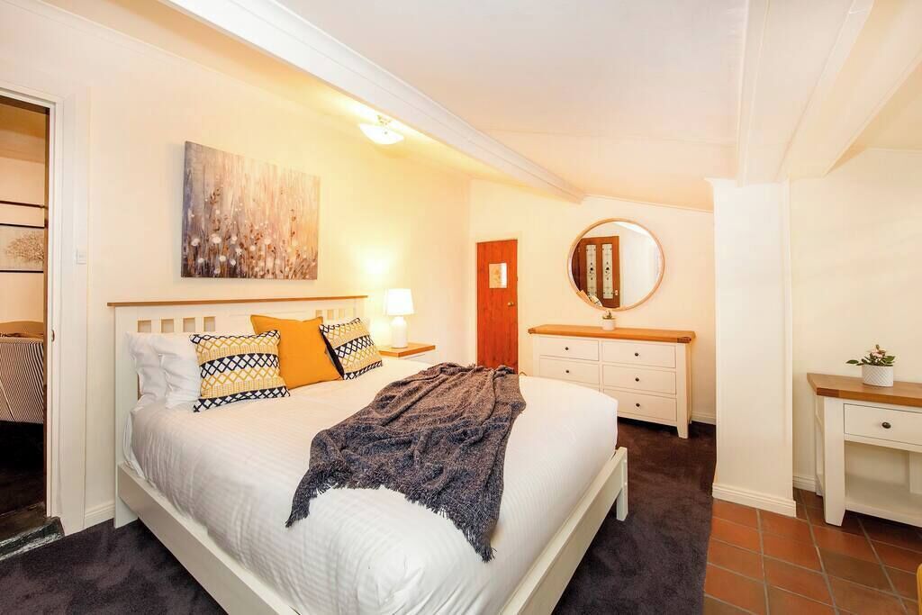 3 chambres, fer et planche à repasser, Wi-Fi, literie fournie