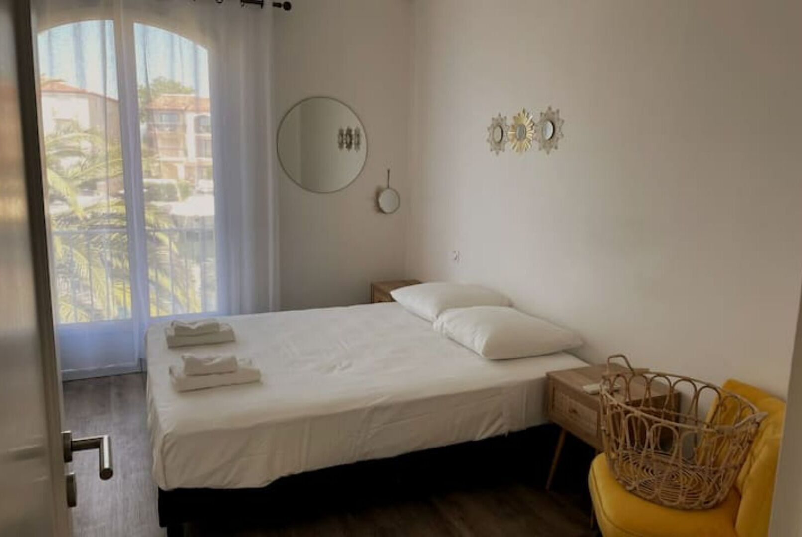 Magnificent Villa with a large private mooring