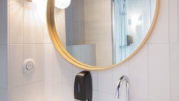 Shower, rainfall showerhead, eco-friendly toiletries
