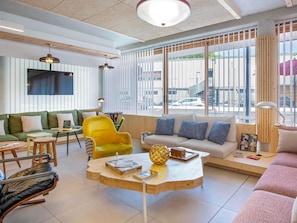 Bar (in der Unterkunft)