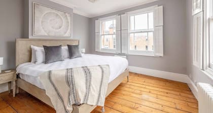 Stylish 3 Bdr Home Central Windsor By Tempstay