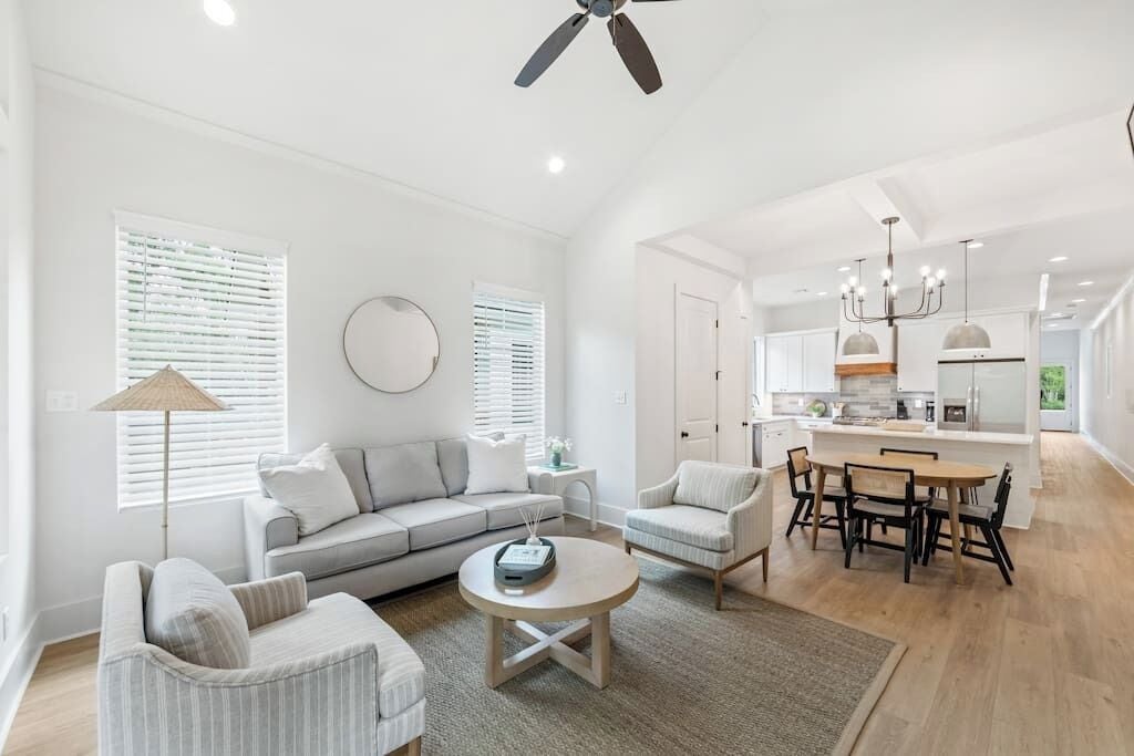 New 3BR Cottage w/ Garage & King Bed