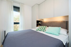 1 bedroom, iron/ironing board, free WiFi, bed sheets