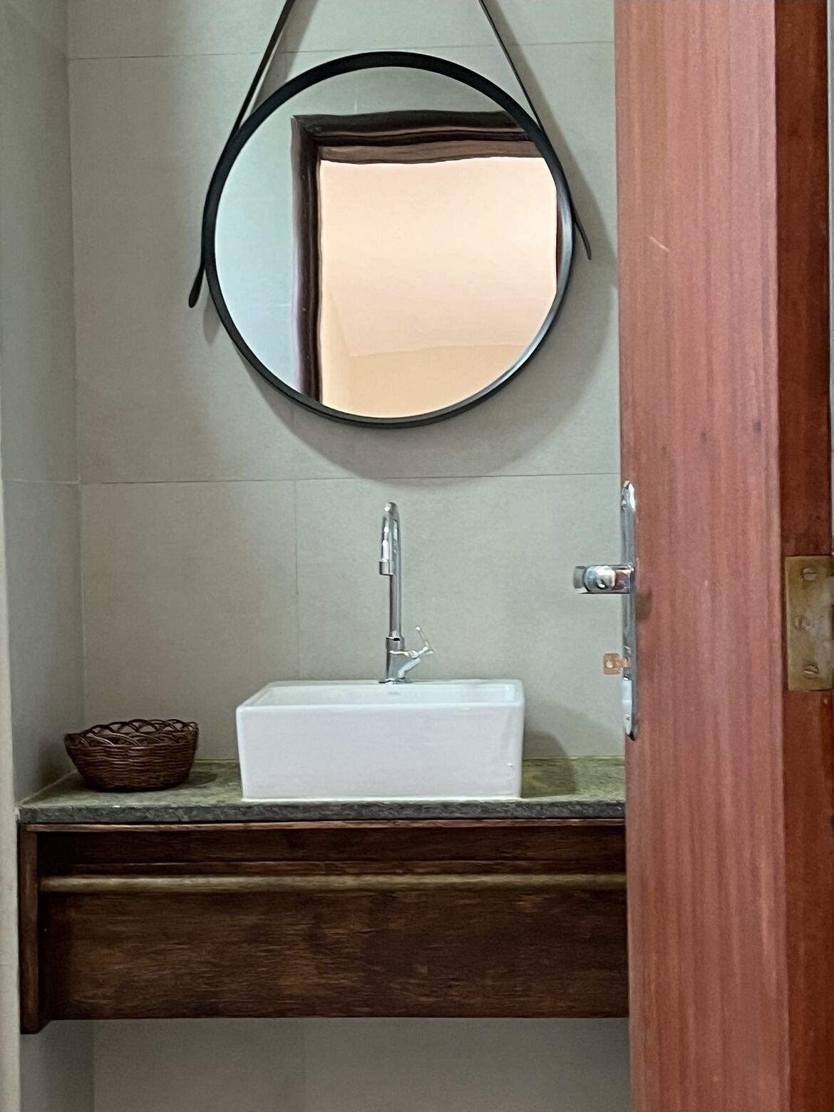 Chalet by the sea for two people. 