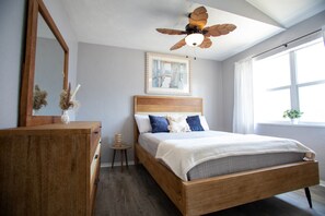 2 chambres, rideaux occultants, Wi-Fi gratuit, draps fournis