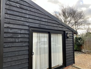 Cabane, salle de bains attenante | Extérieur