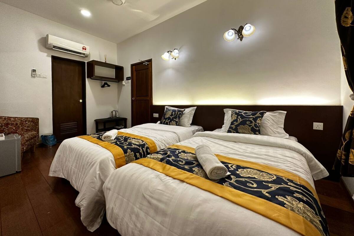 Minibar, bureau, Wi-Fi gratuit, draps fournis