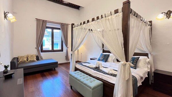 Chambre Exécutive | Minibar, bureau, Wi-Fi gratuit, draps fournis