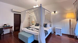 Phòng đôi Executive | Minibar, bàn, truy cập Internet không dây miễn phí, bộ trải giường 