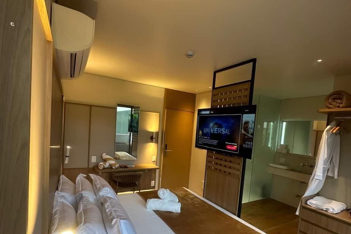 Premium bedding, pillow-top beds, free minibar items, in-room safe