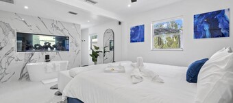 Luxury family friendly WATERFRONT home with a POOL, PLAYGROUND, FIREPIT & BEACH 