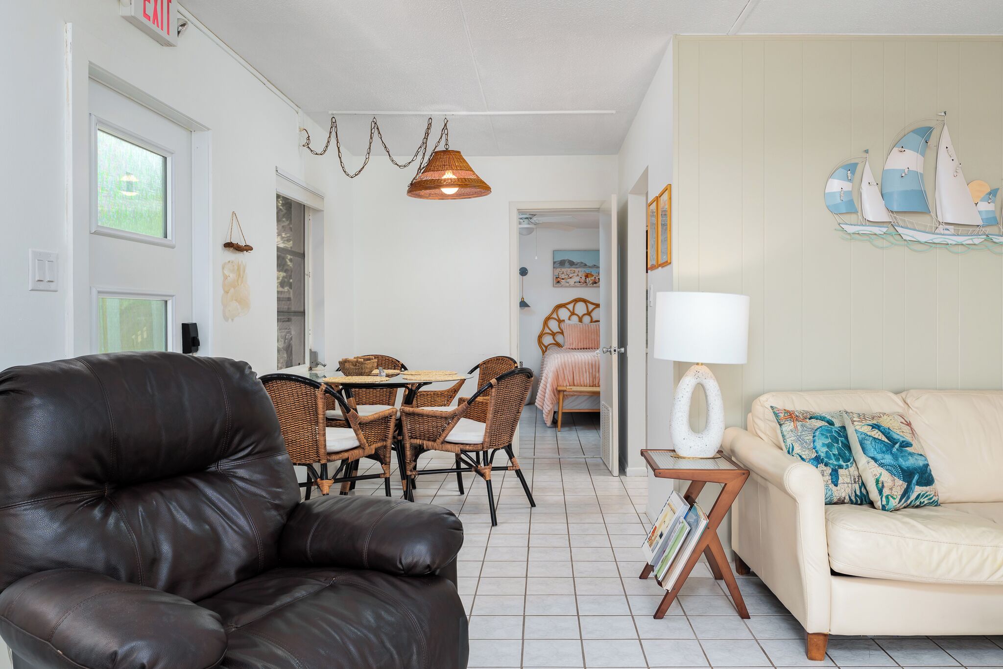 Smart TV, books, video library