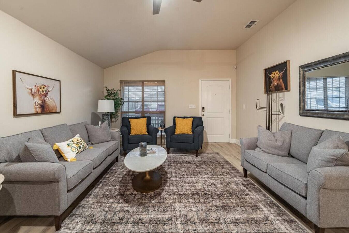 The Silverwood - 3BR/2BA - South LBK