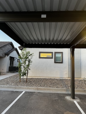 Property grounds - A small home for a small family (Phoenix)