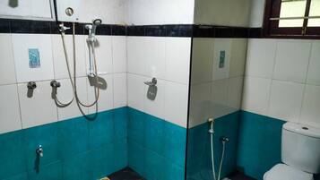 Towels, soap, shampoo