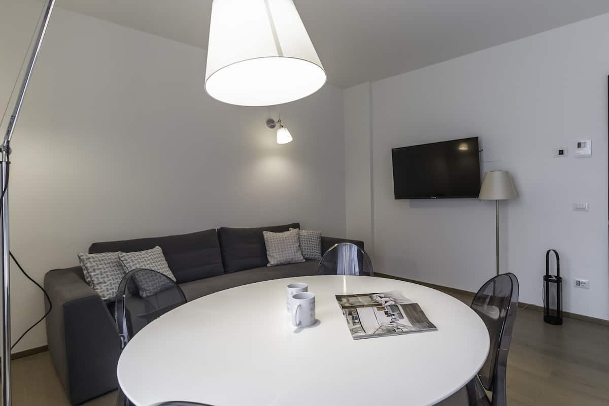 Basic Apartment