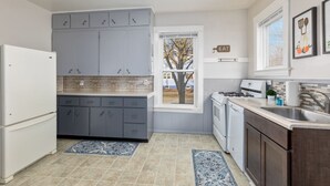 舒适独立别墅 | 私人厨房 | 茶具/咖啡用具、大冰箱、烤箱、炉灶