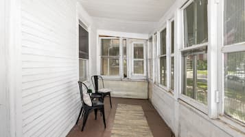 Casa Comfort | 4 camere, postazione laptop, Wi-Fi gratuito, lenzuola