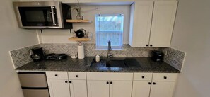 Private kitchen - Suncoast Sunsets C. (Sarasota)