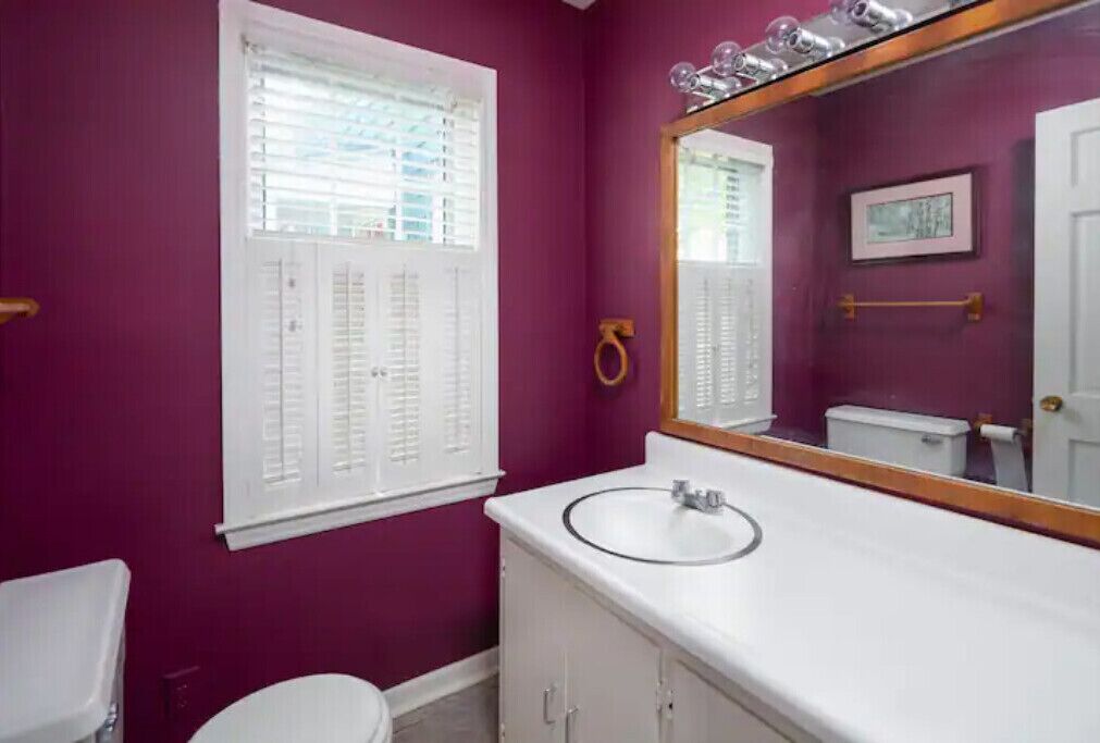 Downtown 1930's shingle home with color.