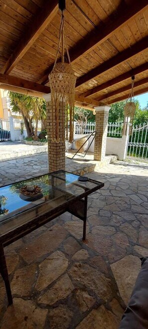 House | Terrace/patio - a Flower House in Corfu Close to Beach and Town (Corfu)