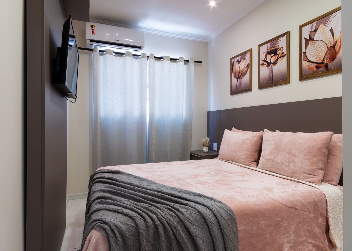 Deluxe Quadruple Room | Executive lounge